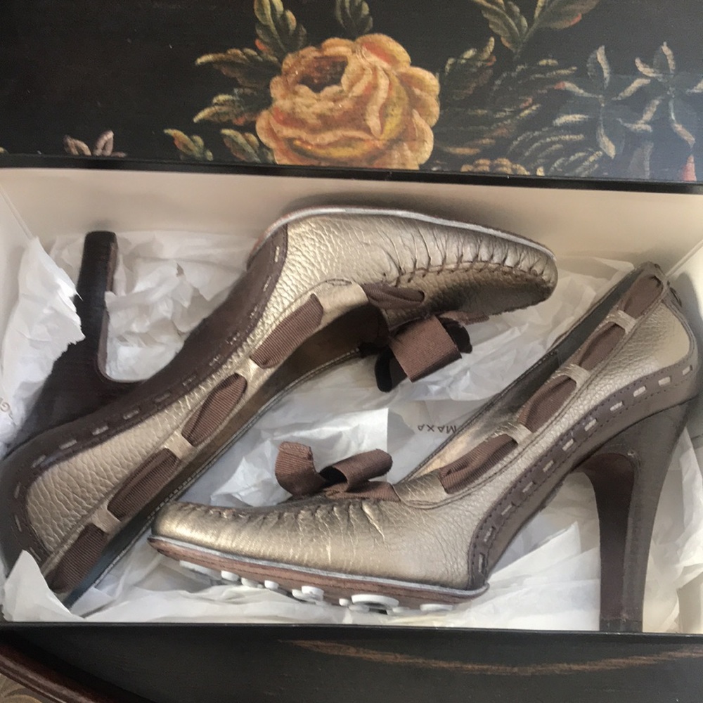 BCBG MAX AZRIA TAMID-OG High Heels 8.5 Y2K